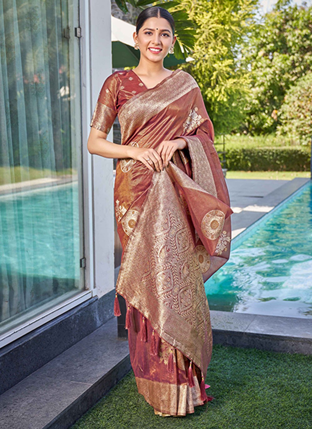 Classic Woven Shimmer, Silk Saree - S7041