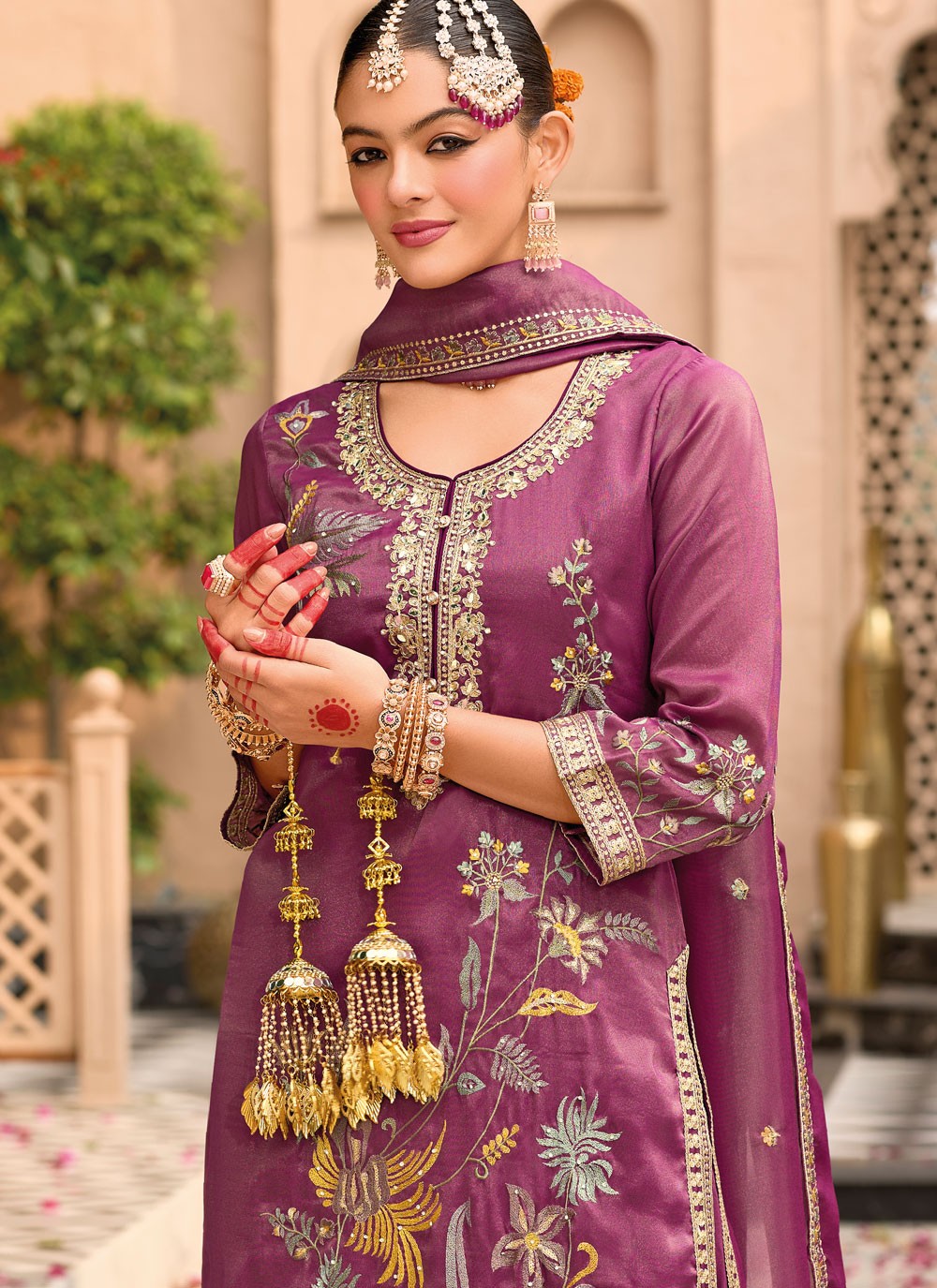 Palazzo Suit Embroidered Mauve Shimmer T5213