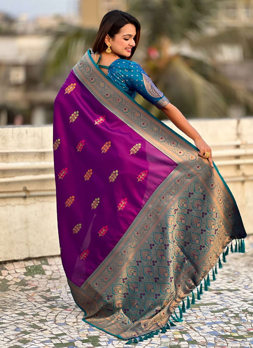 Meenakari Silk Violet Classic Saree S15305