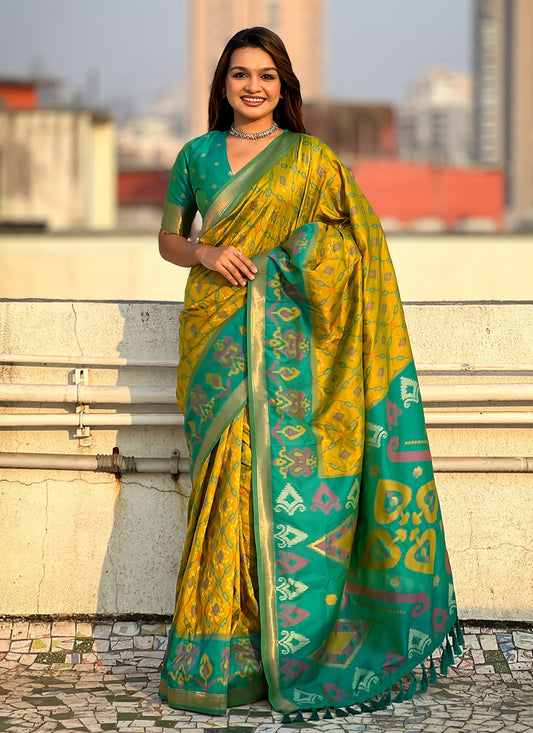 Classic Saree Meenakari Green Patola Silk Saree S13551