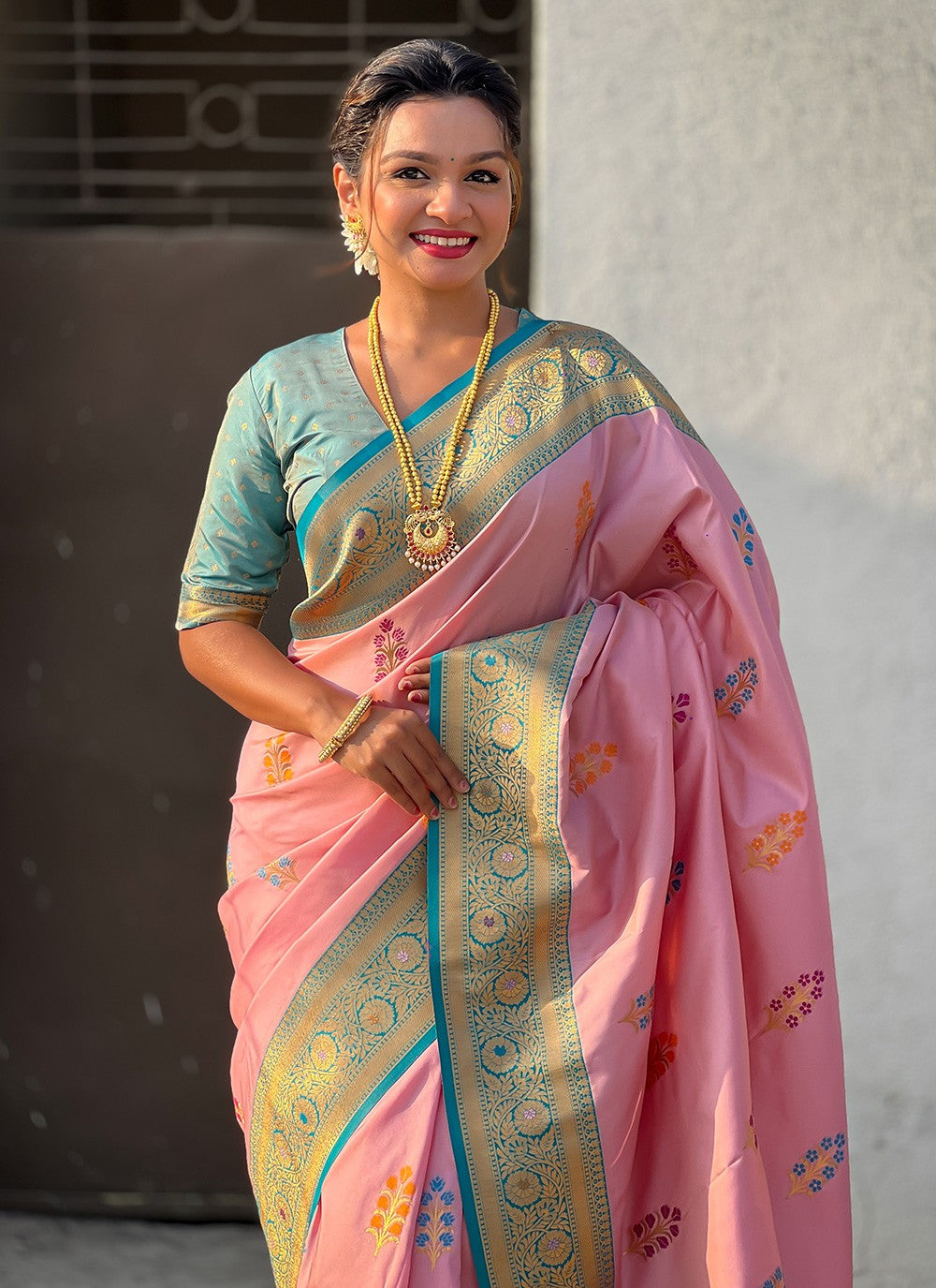Meenakari Silk Pink Contemporary Saree S15299