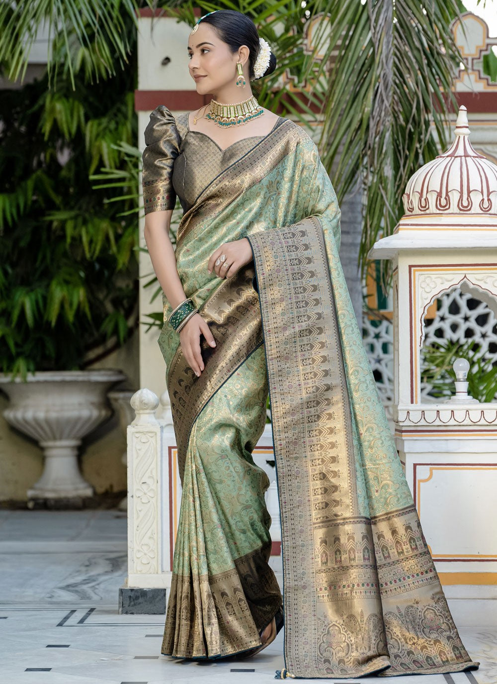 Sea Green Kanjivaram Silk Classic Saree Meenakari, Woven, Zari S15792