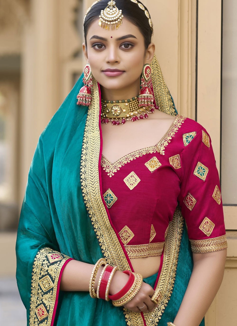 Border Work Silk Morpeach Traditional Saree S15364