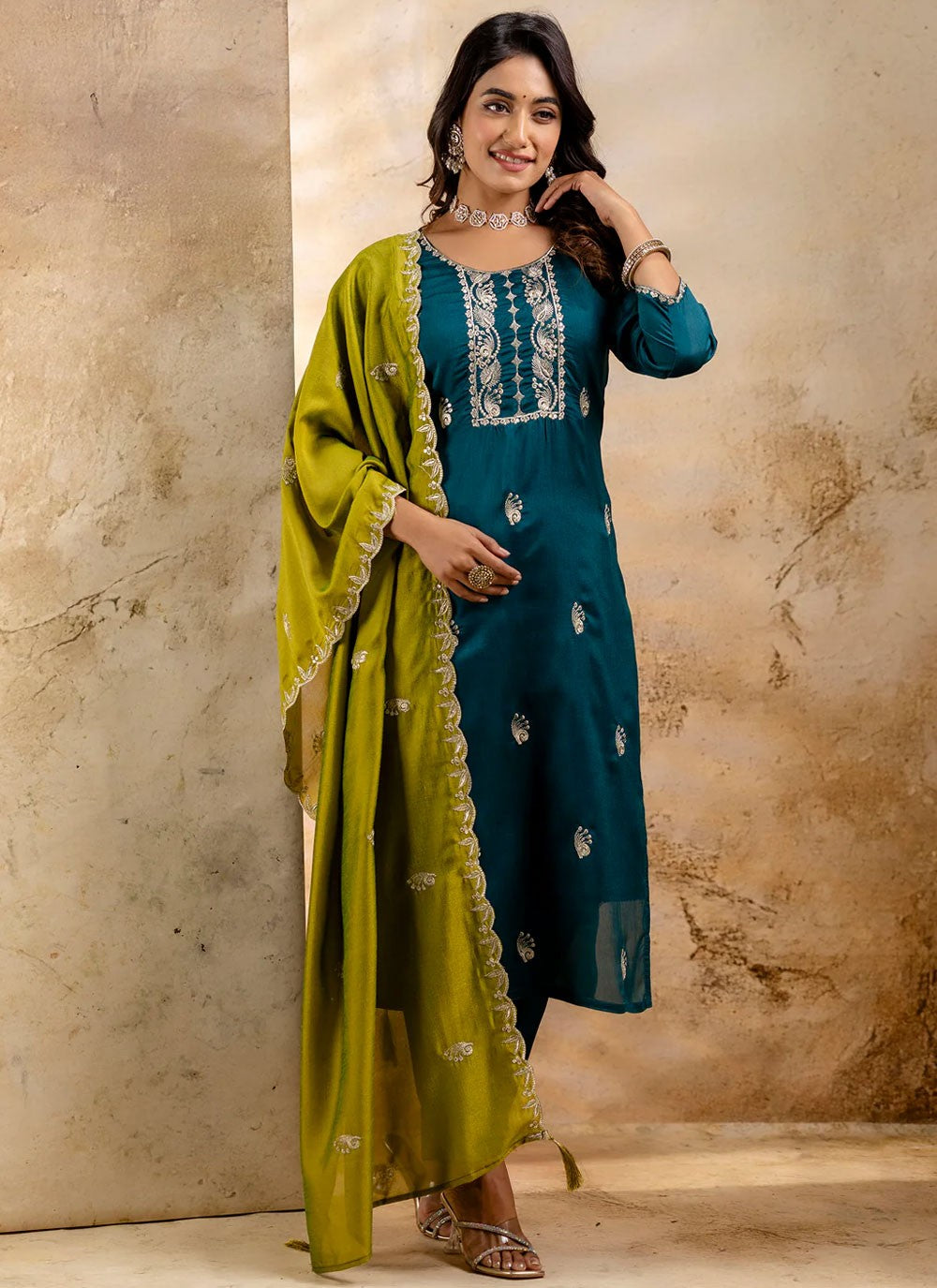 Embroidered Silk Blend Morpeach Pant Style Suit T6363