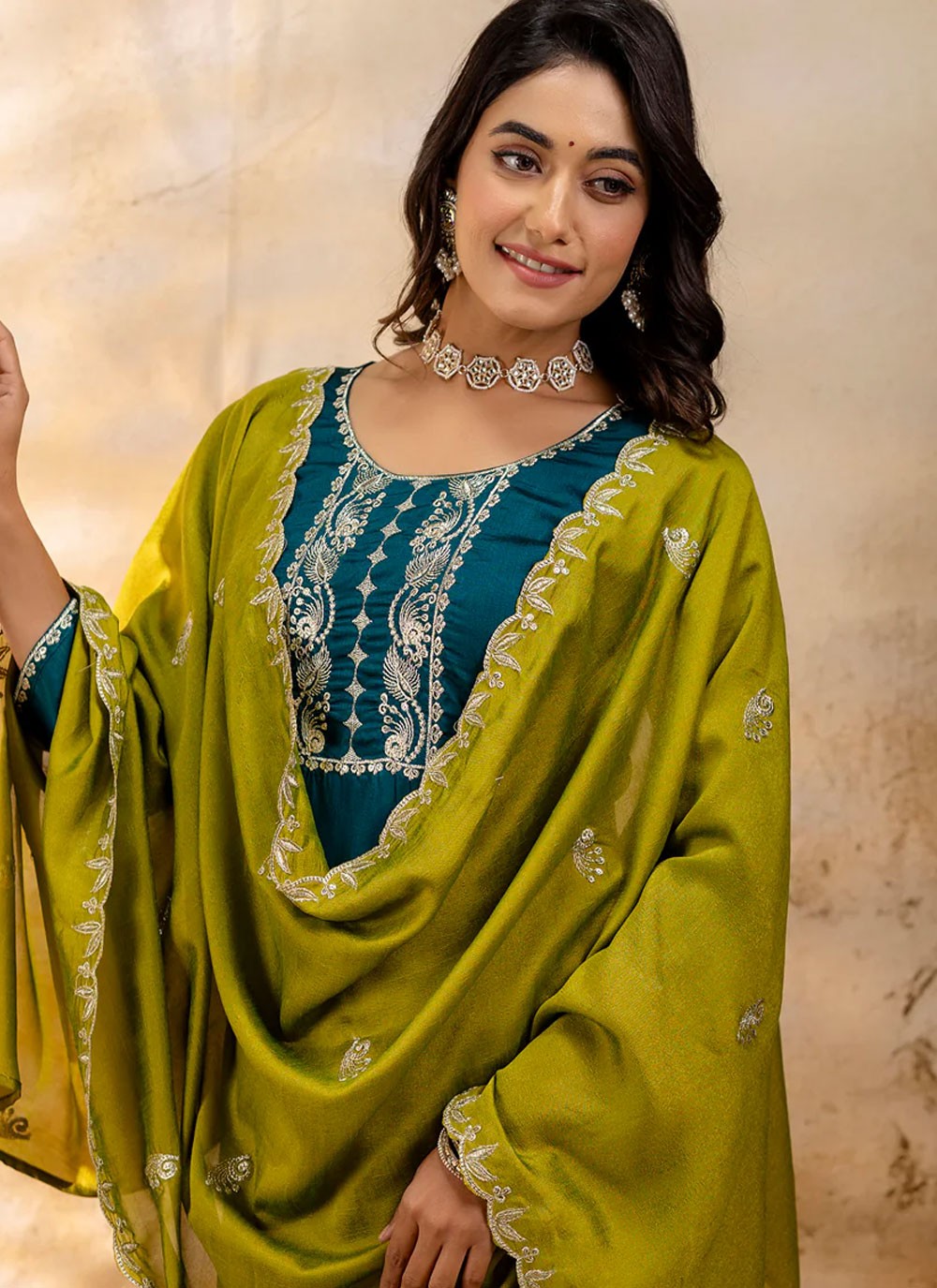 Embroidered Silk Blend Morpeach Pant Style Suit T6363