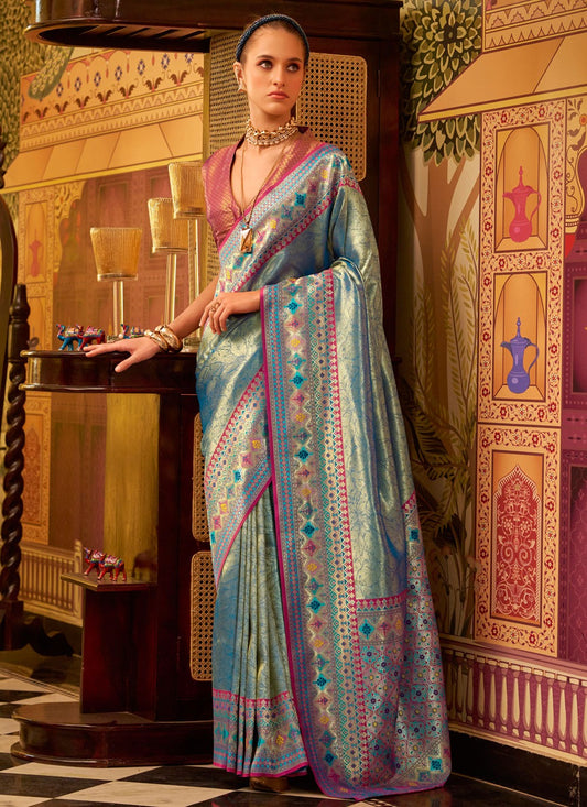 Weaving Zari Silk Morpeach Saree S14624