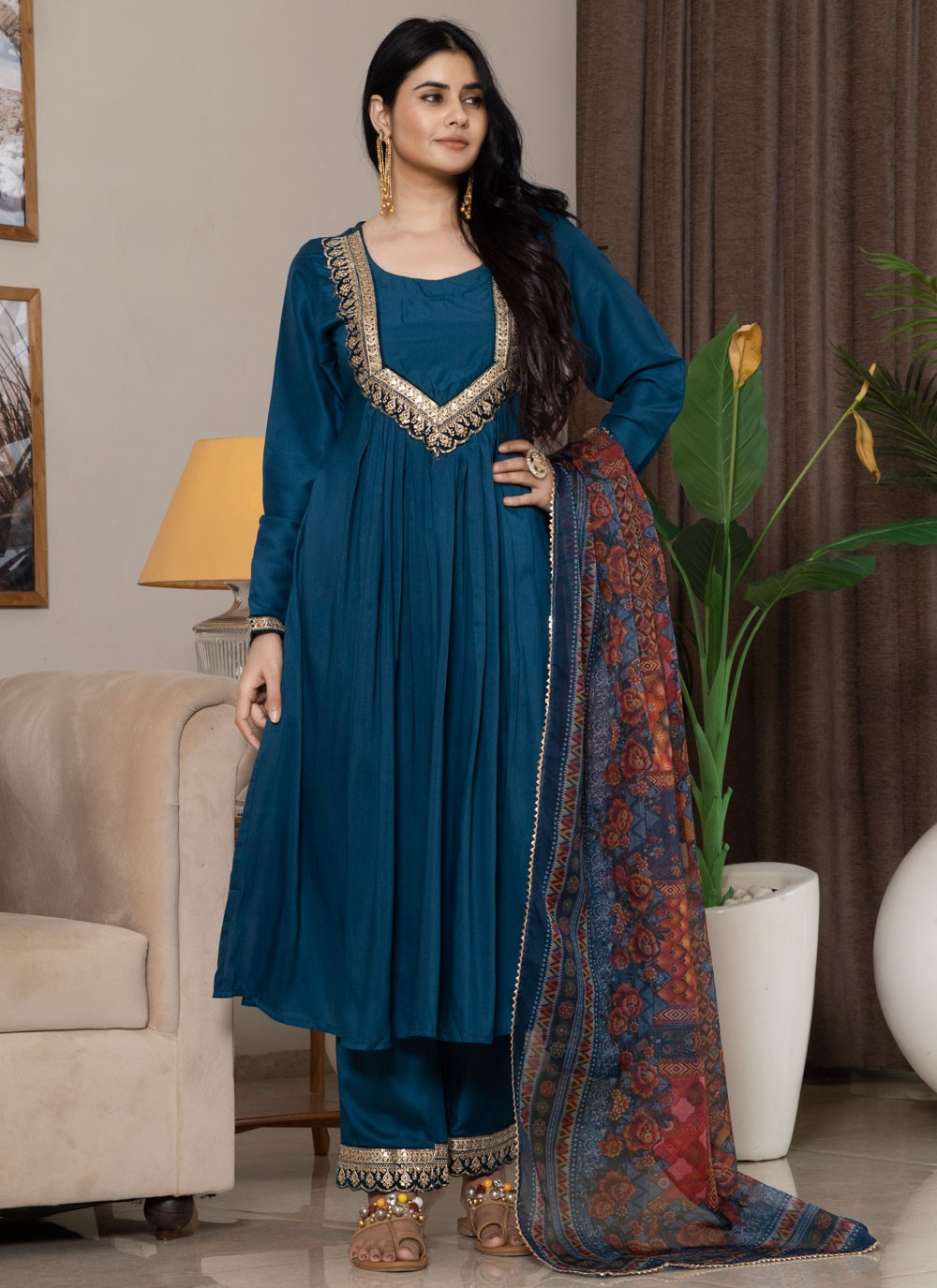 Salwar Suit Embroidered, Zari Morpeach T6741