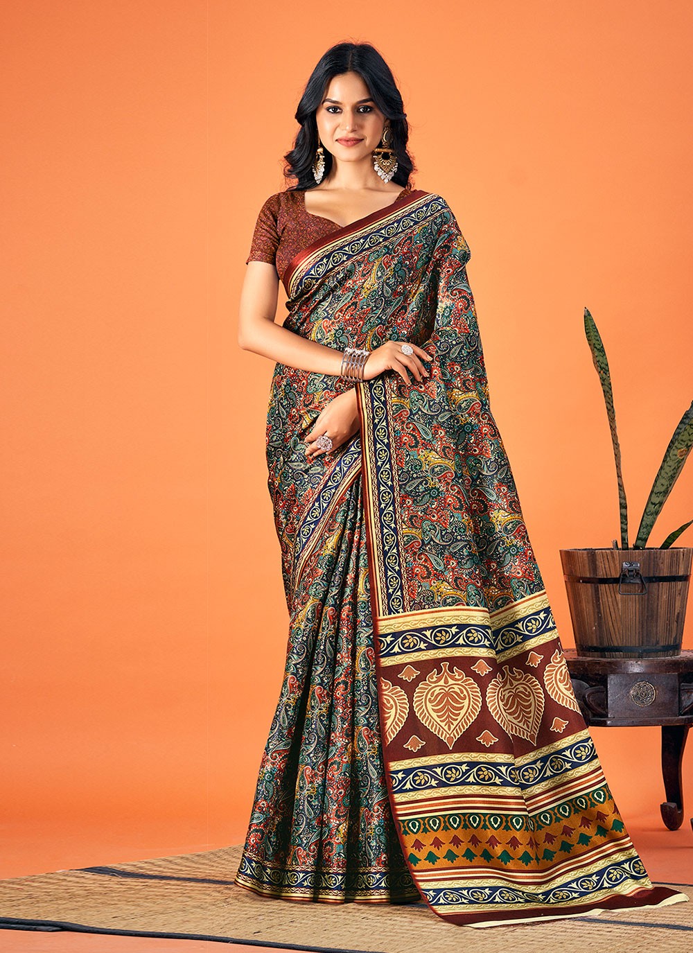 Casual Printed Pashmina Saree - S6134