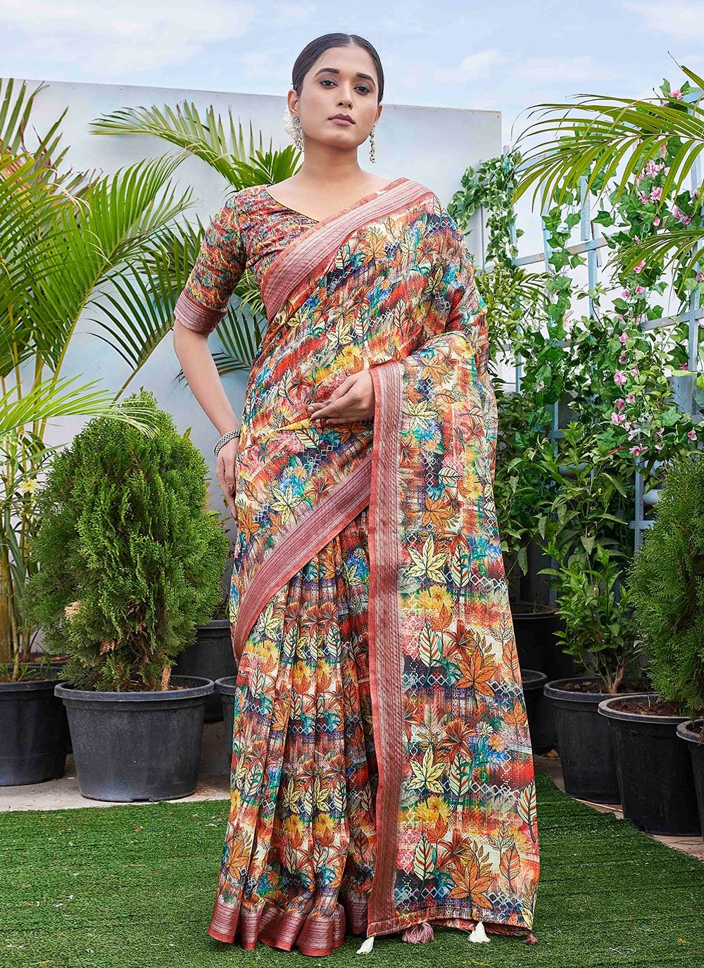 Classic Digital Print Linen Saree - S9004