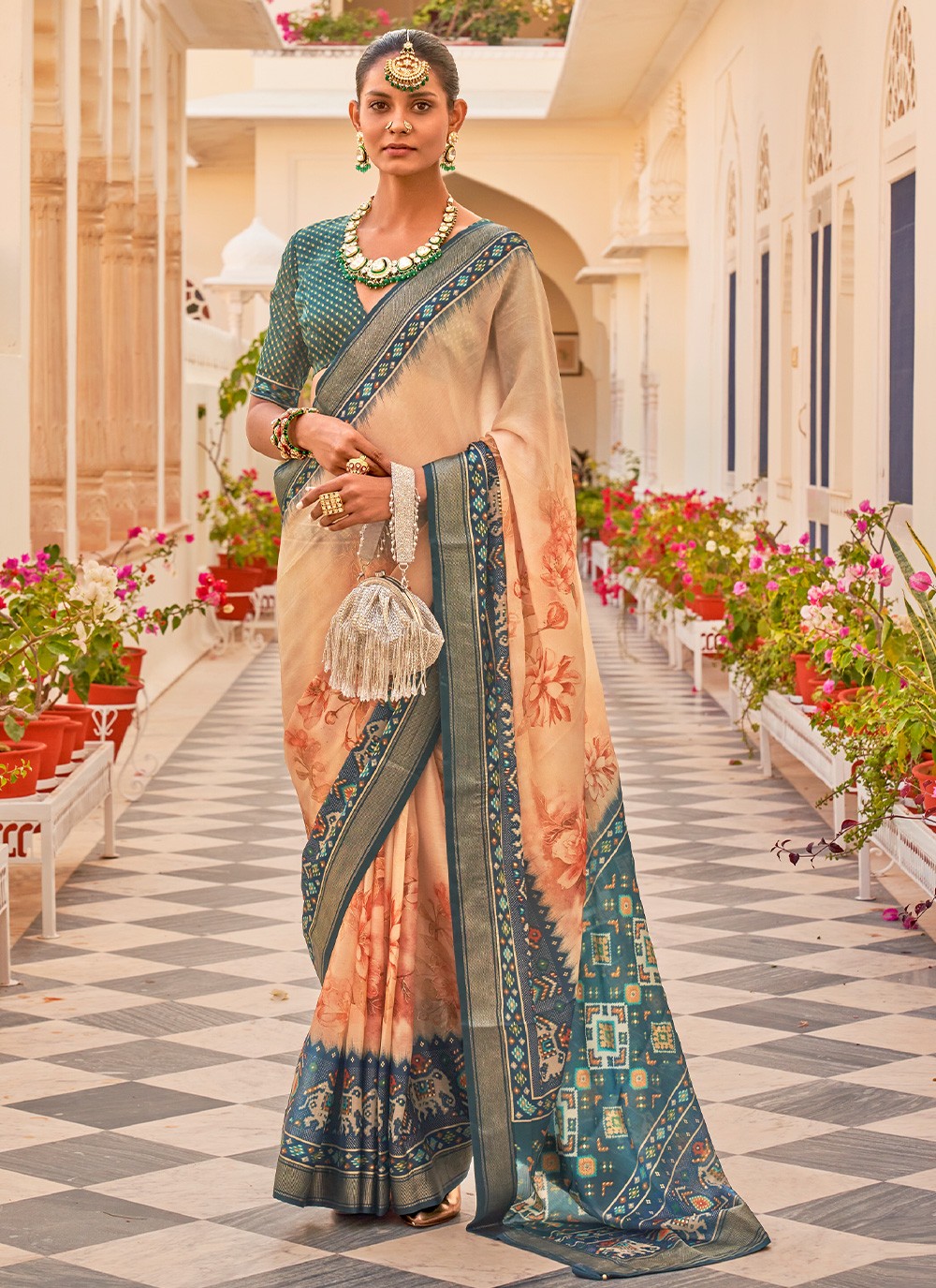 Trendy Printed Chiffon, Silk Saree - S2770