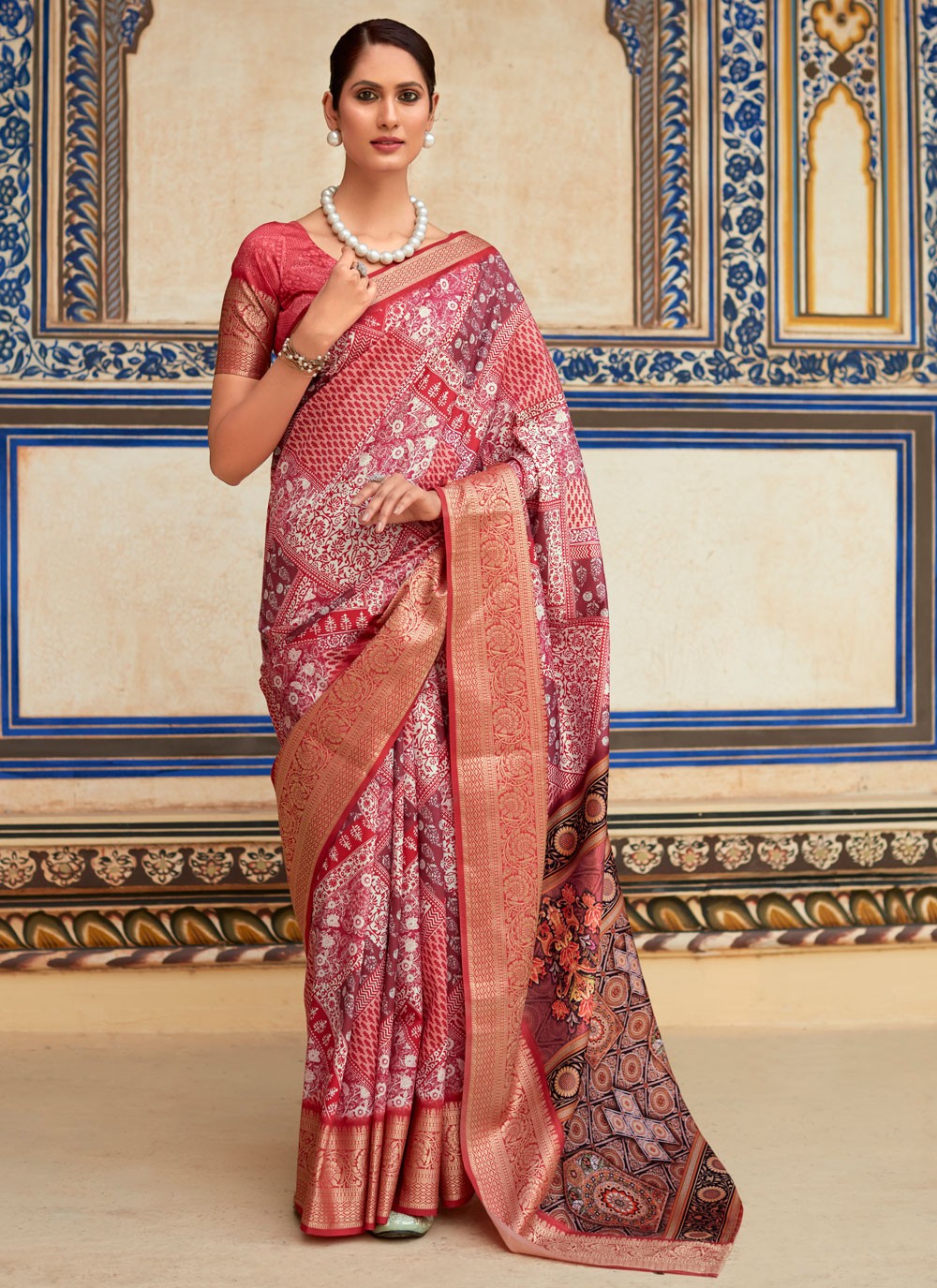 Classic Printed Viscose Saree - S5167