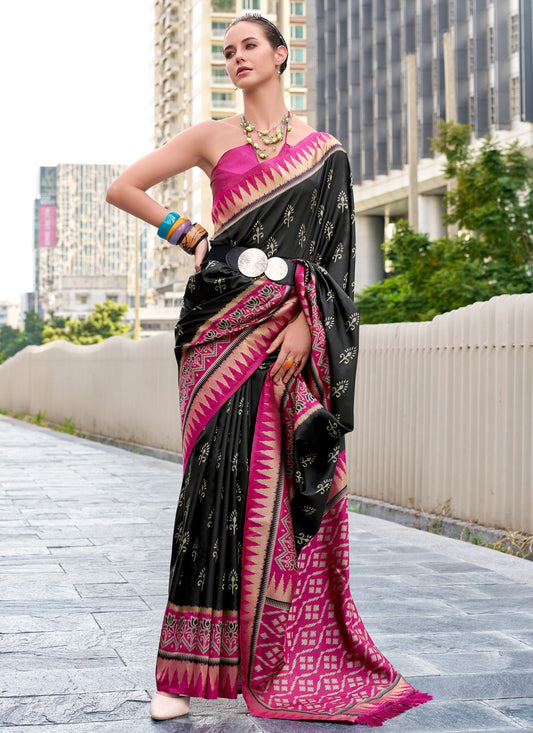 Weaving Zari Silk Multi Colour Trendy Saree S15227