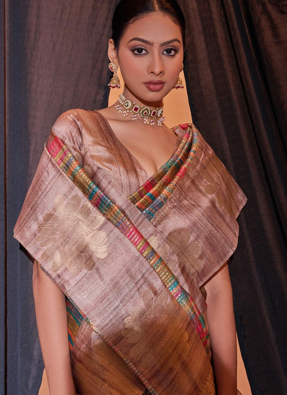Trendy Weaving Zari Tussar Silk Saree - S5163