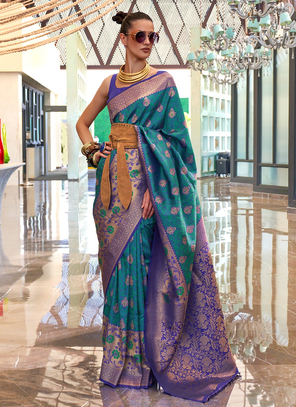 Traditional Weaving Zari Handloom Silk Saree - S3290