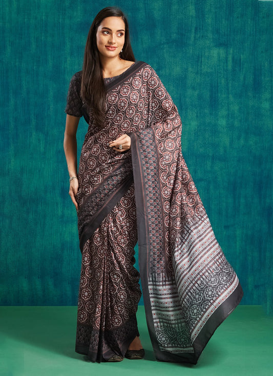 Black Muslin Classic Saree Digital Print S17084