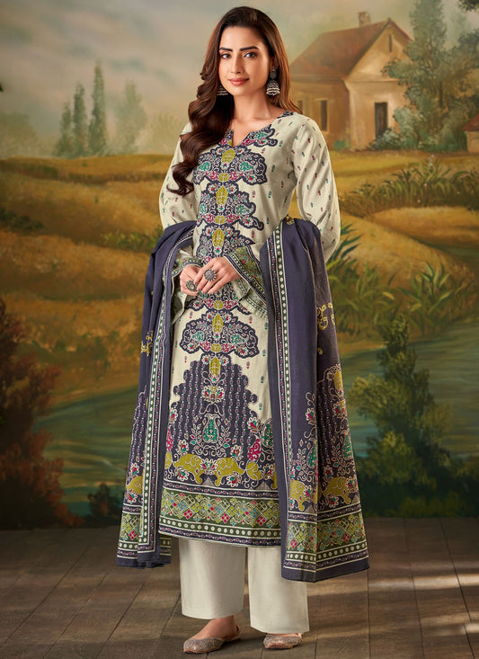 Digital Print Muslin Grey Pant Style Suit T6317