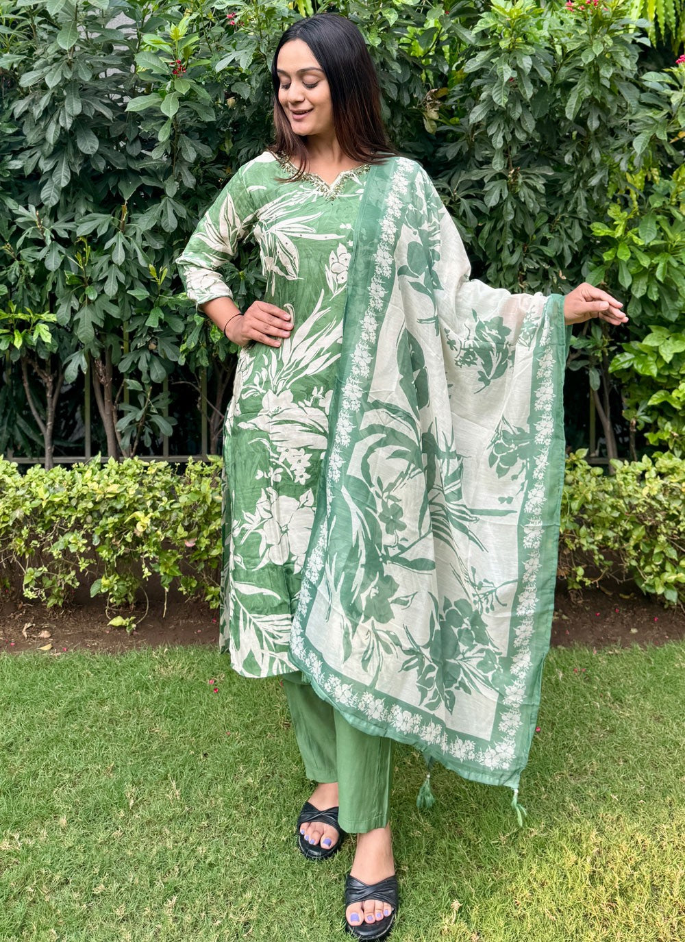 Archive Embroidered, Floral Printed 316457 Green T6725