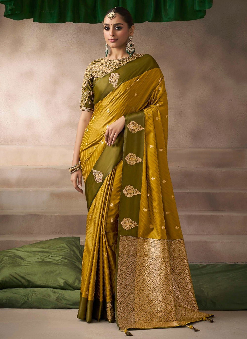 Mustard Satin Silk Designer Saree Weaving Zari, Zari S19211