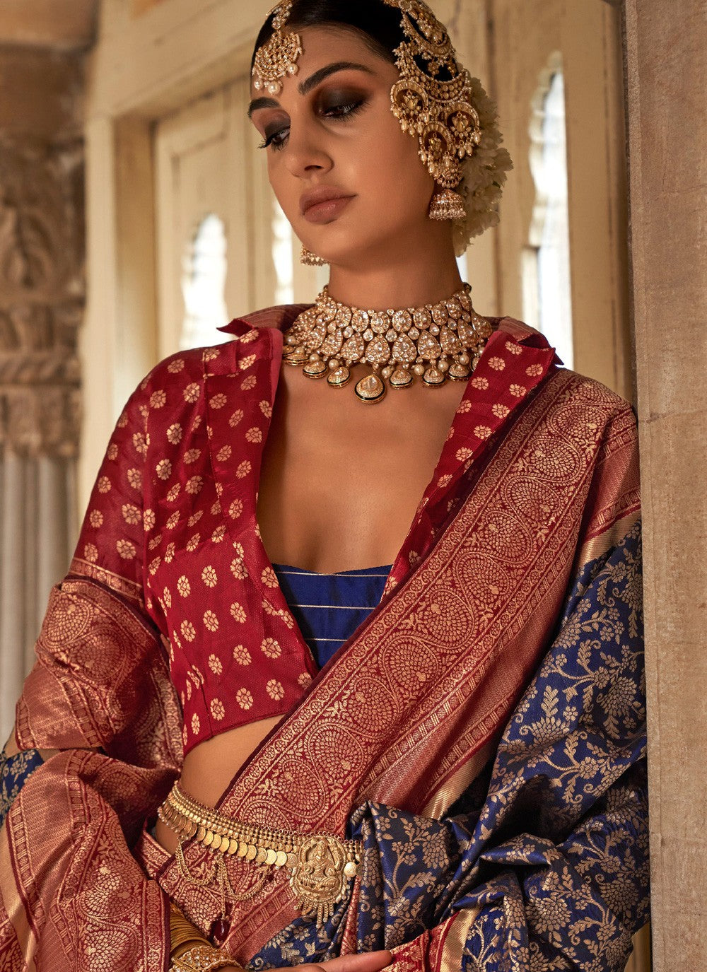 Classic Weaving Zari Banarasi Silk Saree - S3908