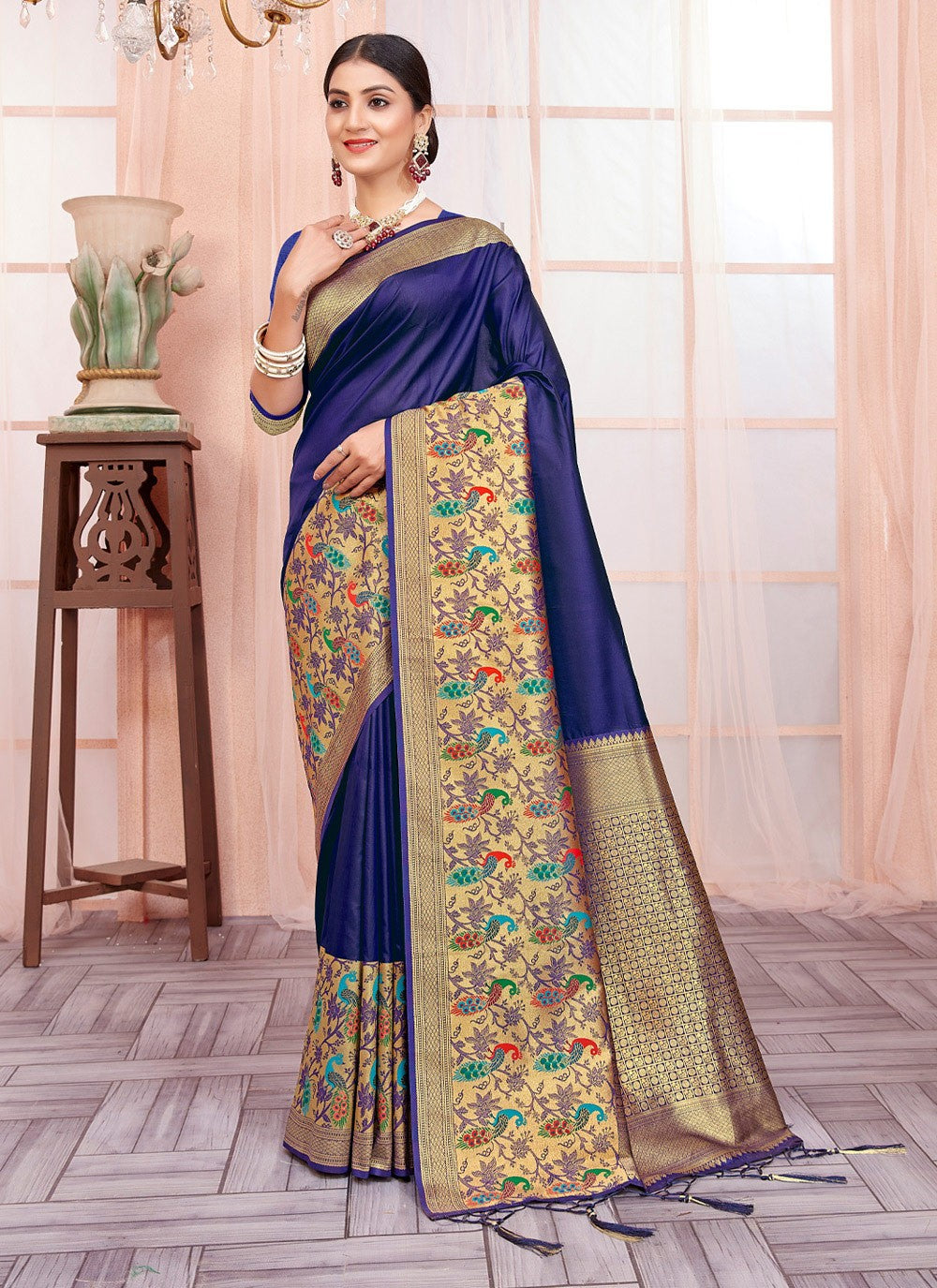 Traditional Weaving Zari Silk Saree - S5110