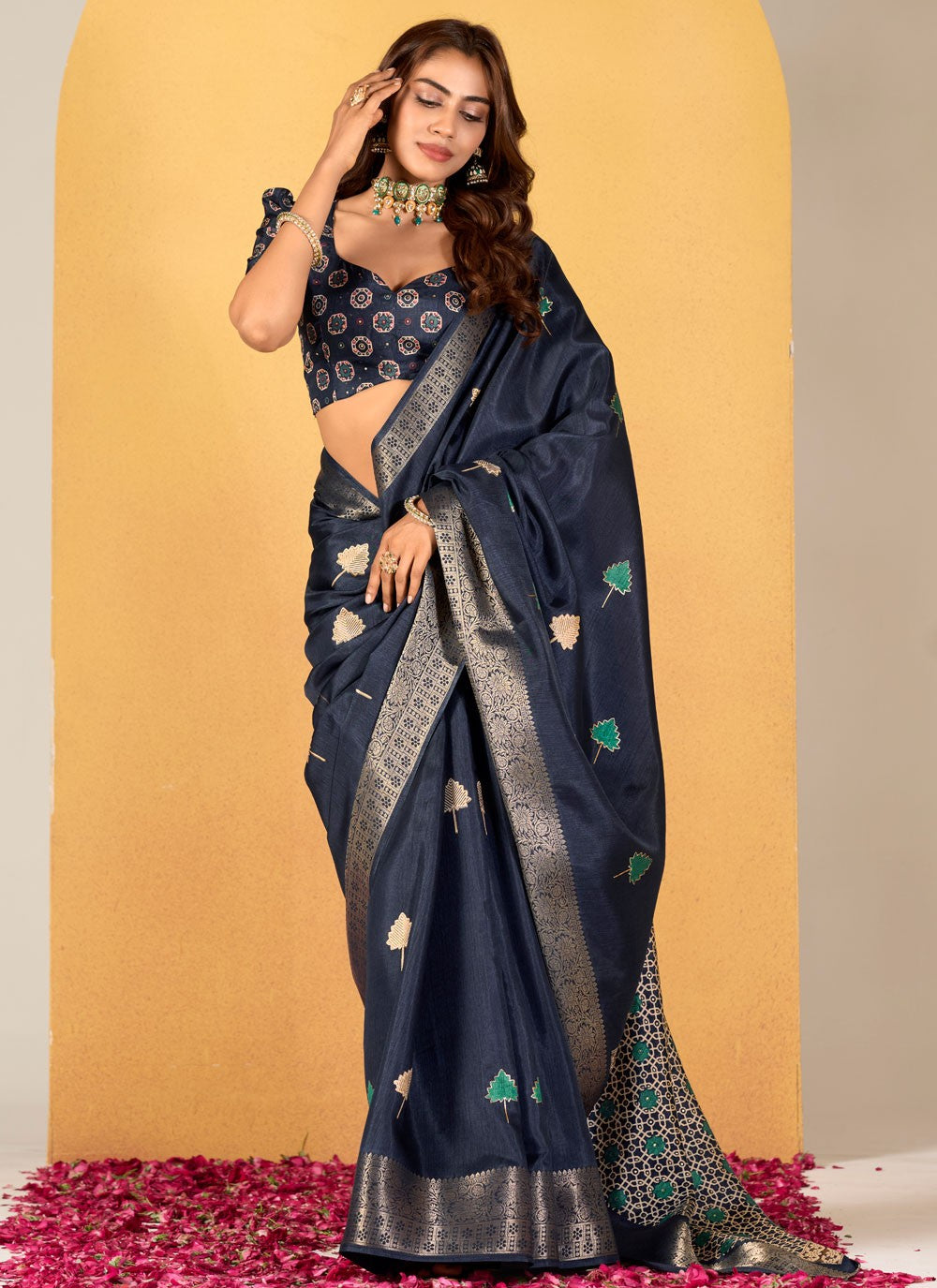 Classic Foliage Prints Silk Saree - S7675