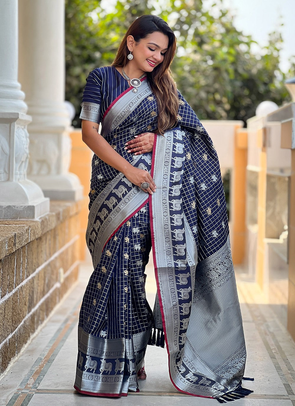 Weaving Zari Silk Navy Blue Saree S14347