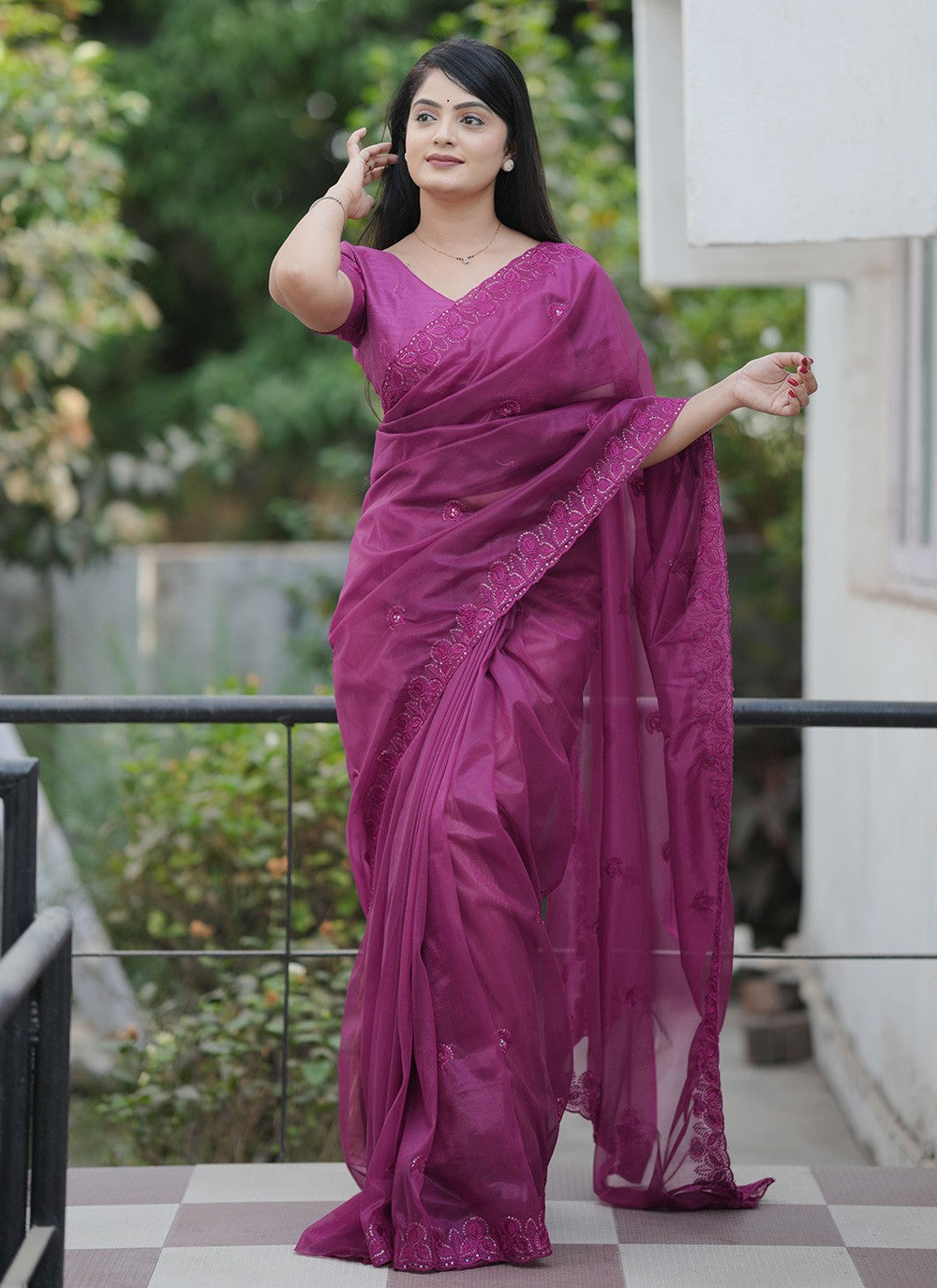 Purple Net Classic Saree Cut Work, Embroidered, Sequins, Thread S19145