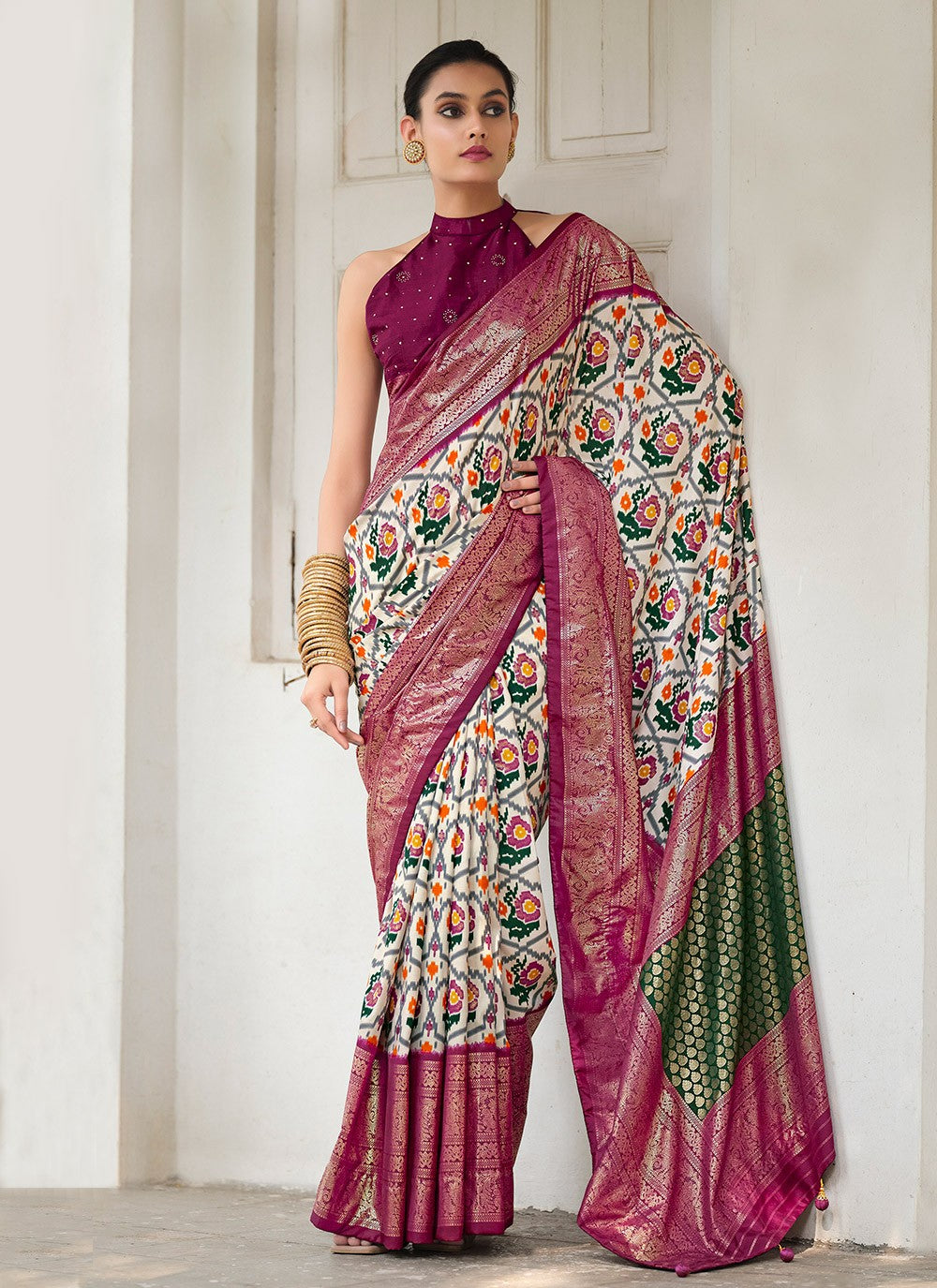 Classic Printed Tussar Silk Saree - S8996