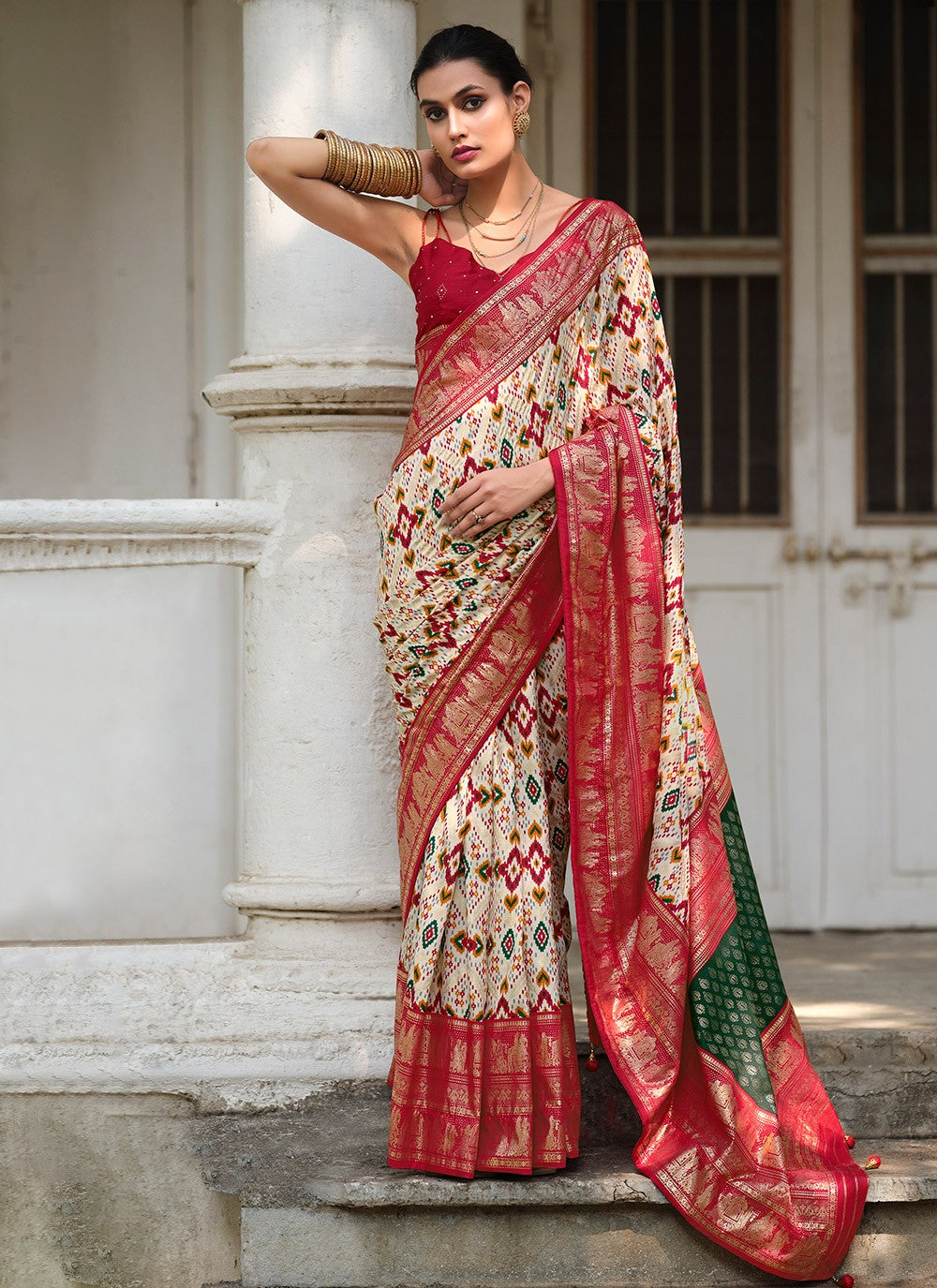 Classic Printed Tussar Silk Saree - S8996