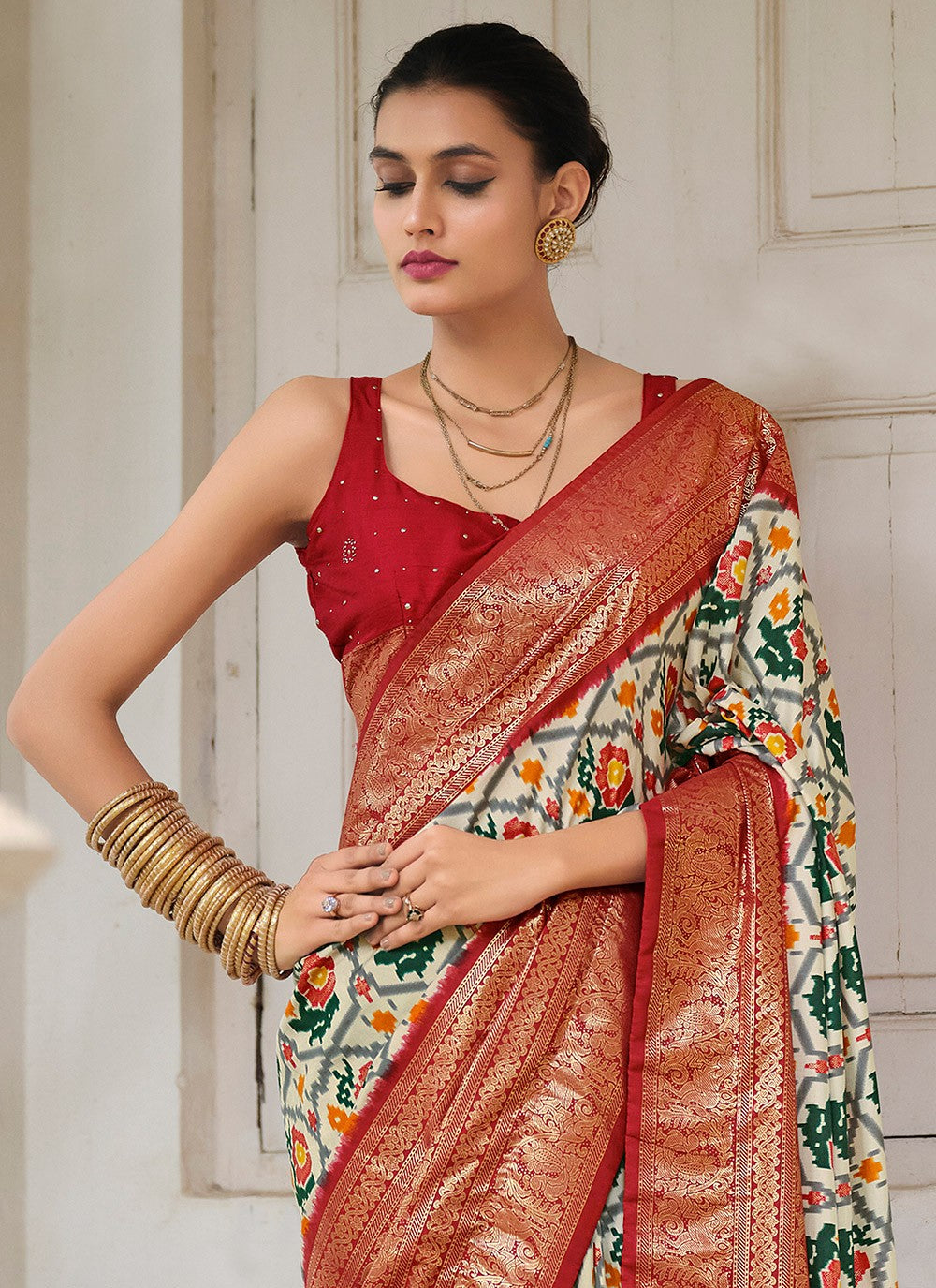 Classic Printed Tussar Silk Saree - S8996