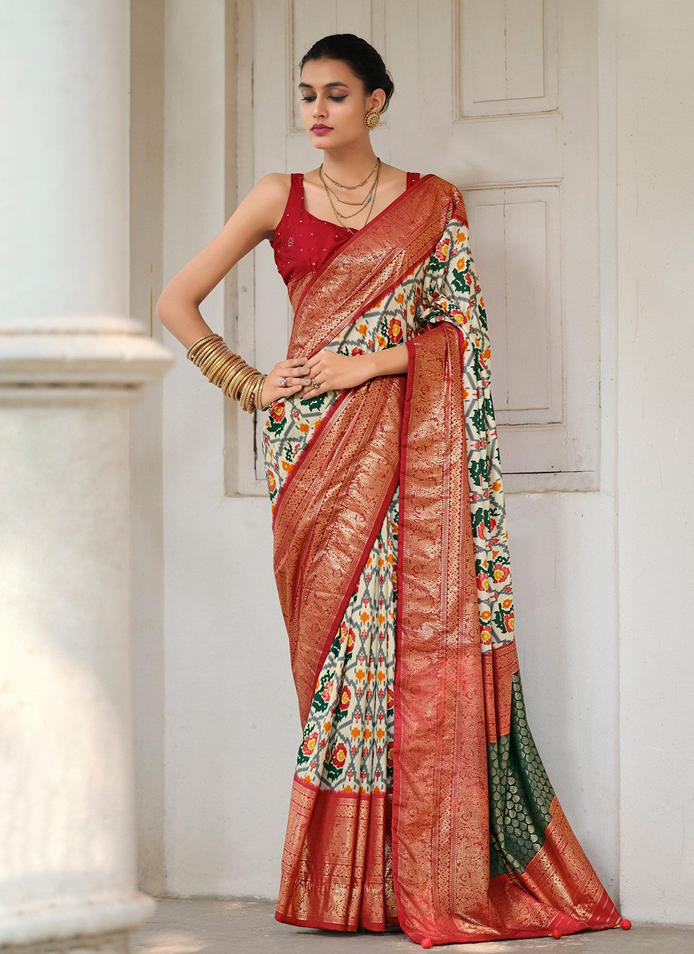 Classic Printed Tussar Silk Saree - S8996