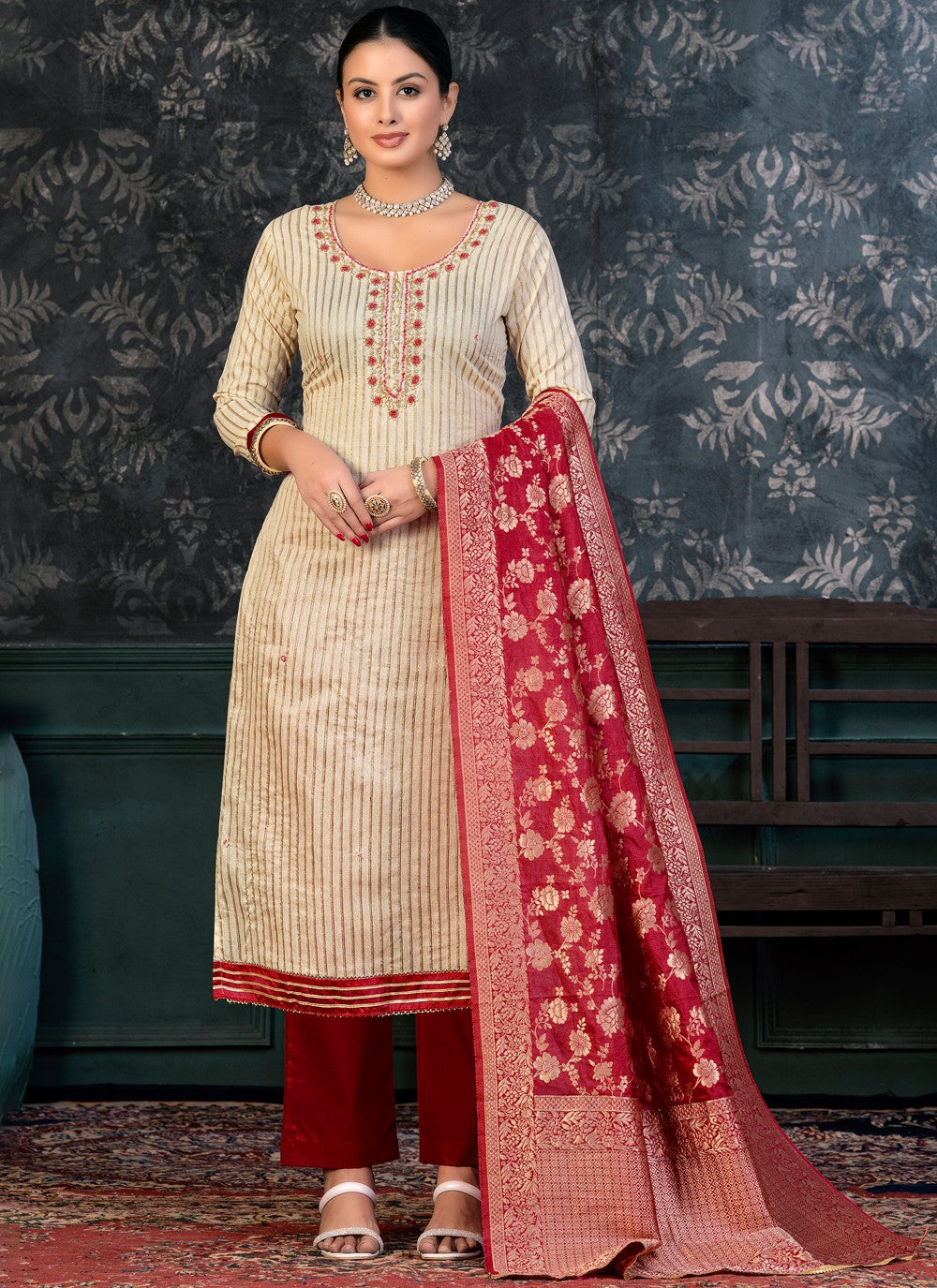 Organza Salwar Suit - T1361