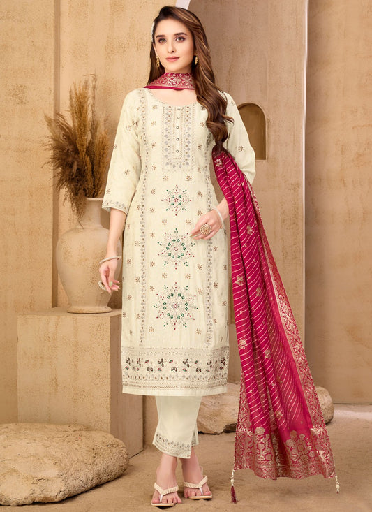 Pant Style Suit Embroidered Off White T7977