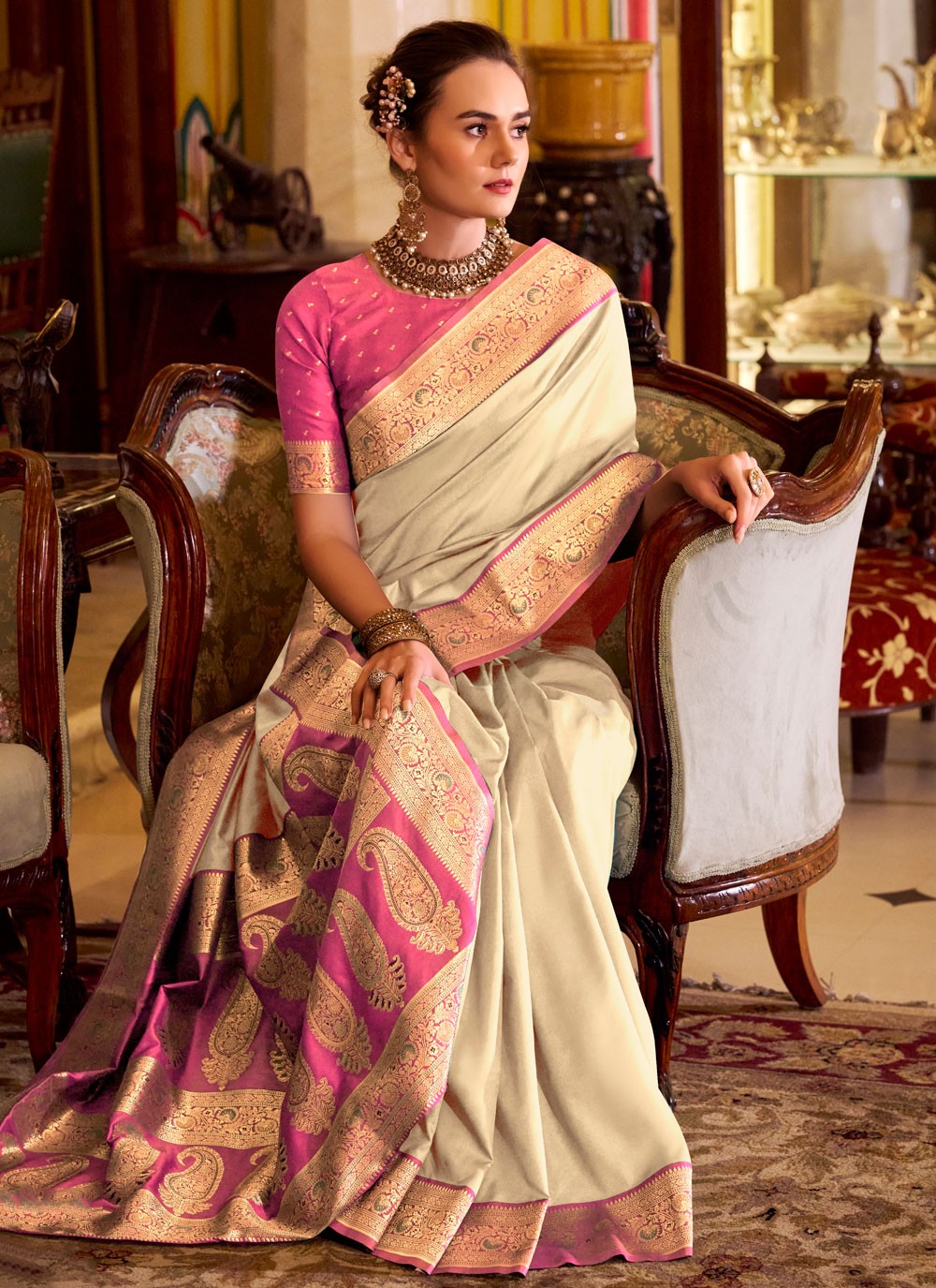 Off White Silk Classic Saree Weaving Zari S19093
