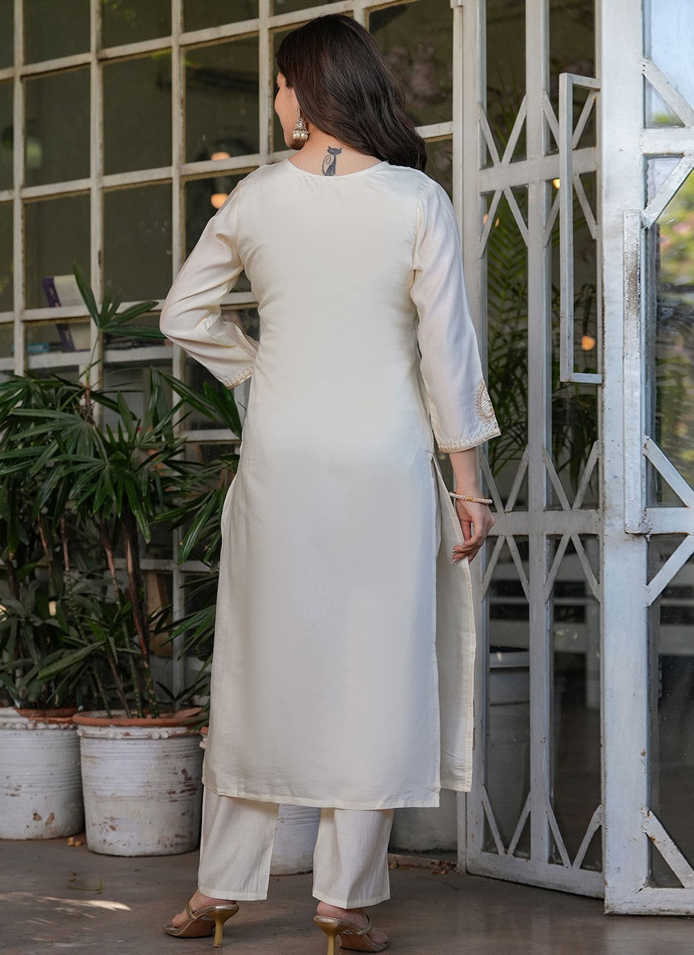 Embroidered Chanderi Off White Salwar Suit T6083