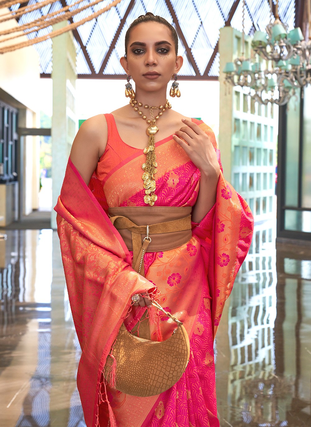 Traditional Weaving Zari Handloom Silk Saree - S3290