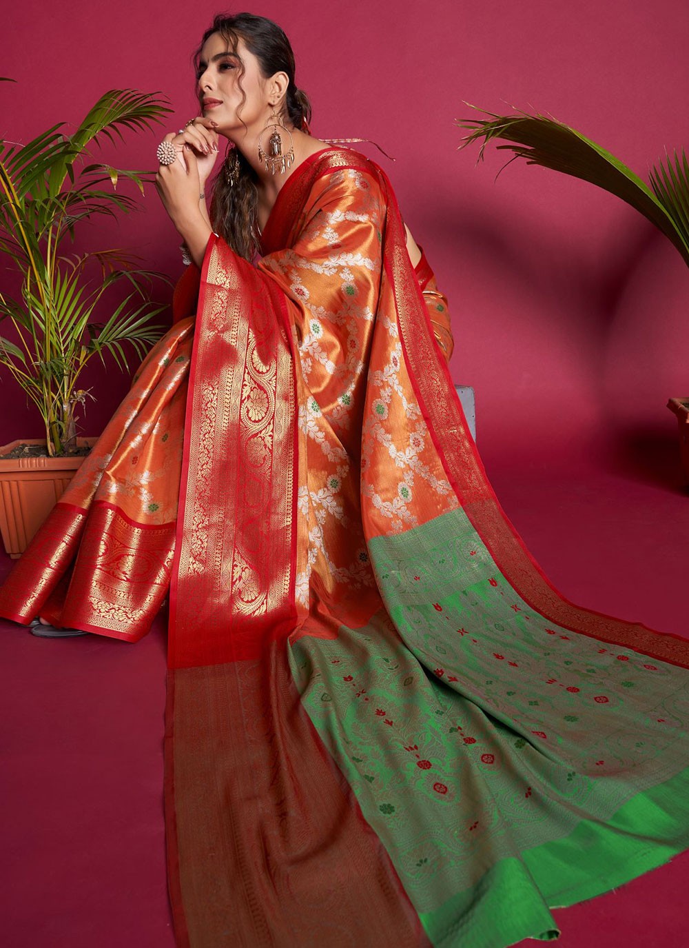 Contemporary Woven Kanjivaram Silk Saree - S3103
