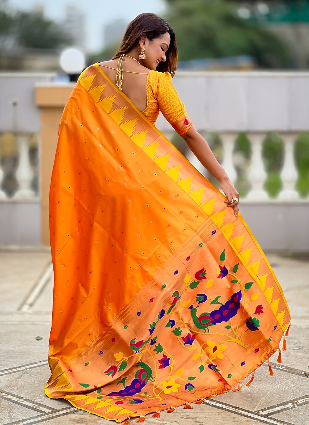 Orange Silk Trendy Saree Jacquard Work, Meenakari S18360