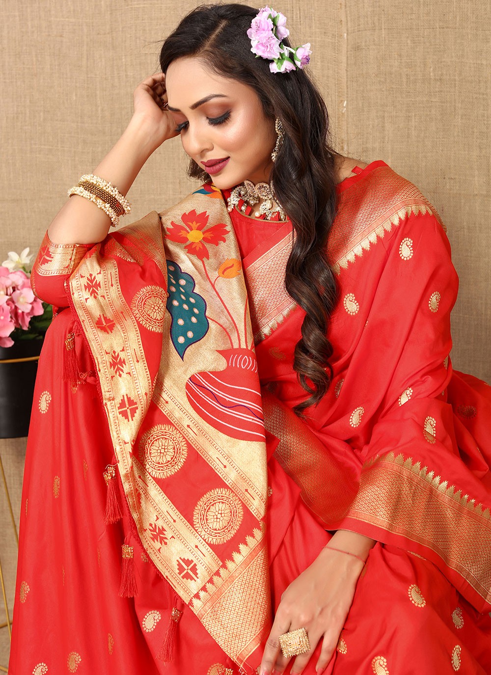Classic Weaving Zari Silk Saree - S6196