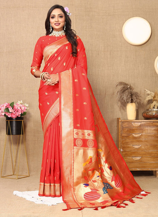Classic Weaving Zari Silk Saree - S6196