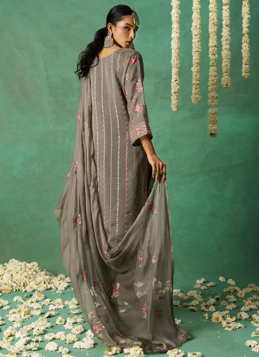 Salwar Suit Embroidered Grey Organza T5776