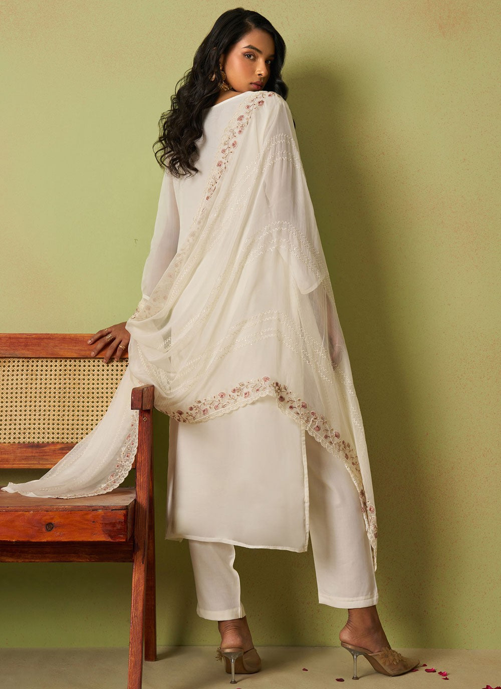 Embroidered Organza Off White Salwar Suit T6144