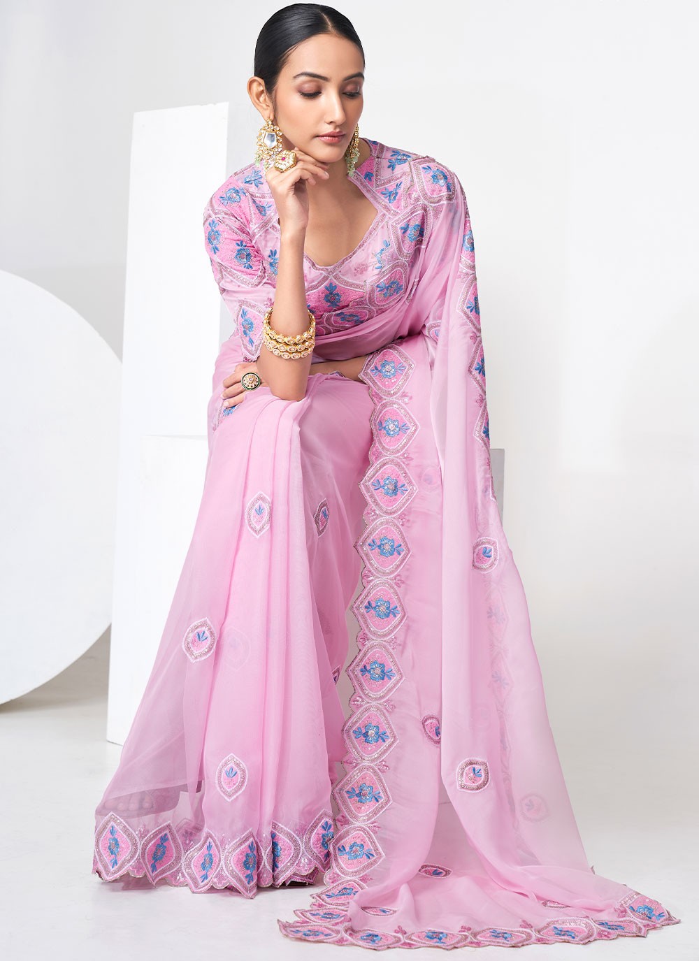 Trendy Dori Work Organza Saree - S2628