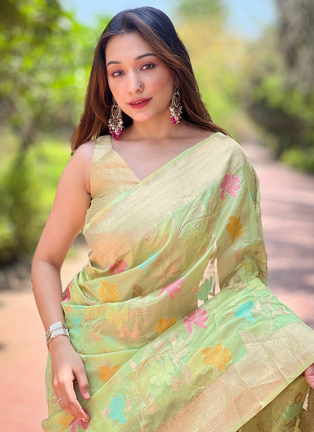 Classic Weaving Zari Organza Saree - S8087