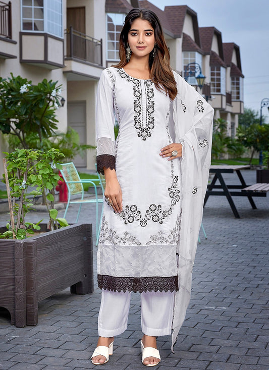 Archive Embroidered 316233 White T6665