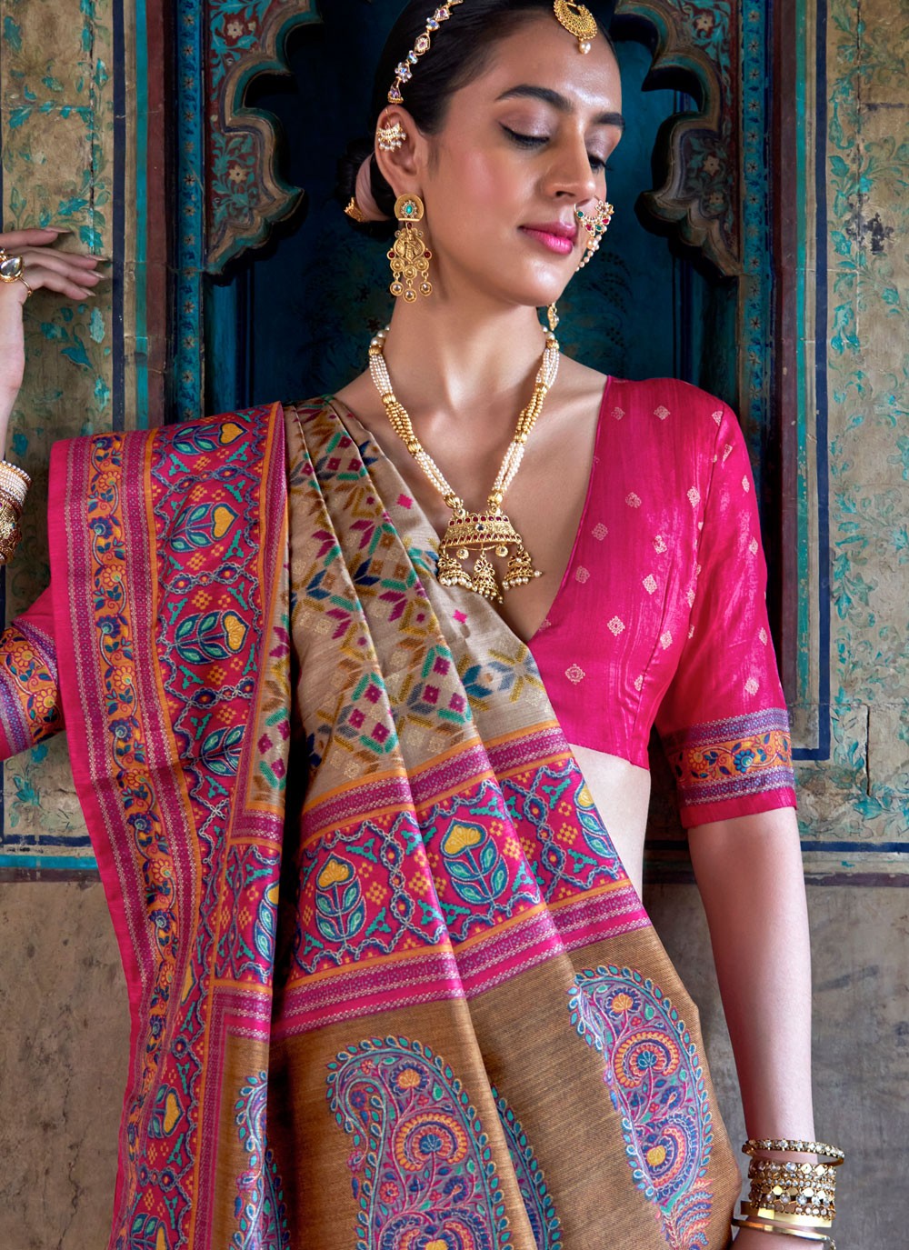Brown Silk Contemporary Saree Patola Print S20312