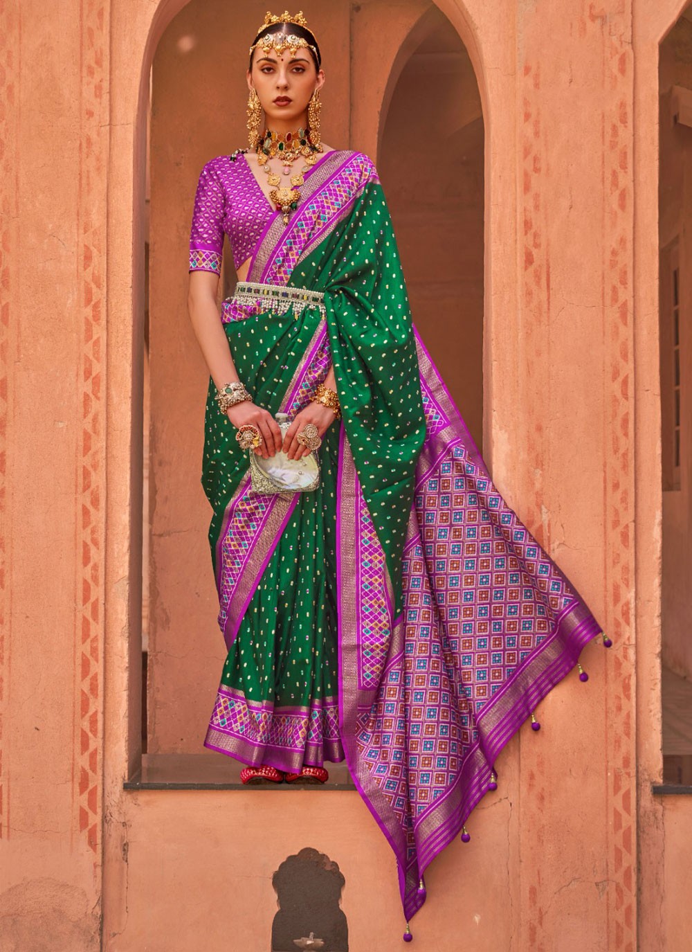 Traditional Patola Print Silk Saree - S3036