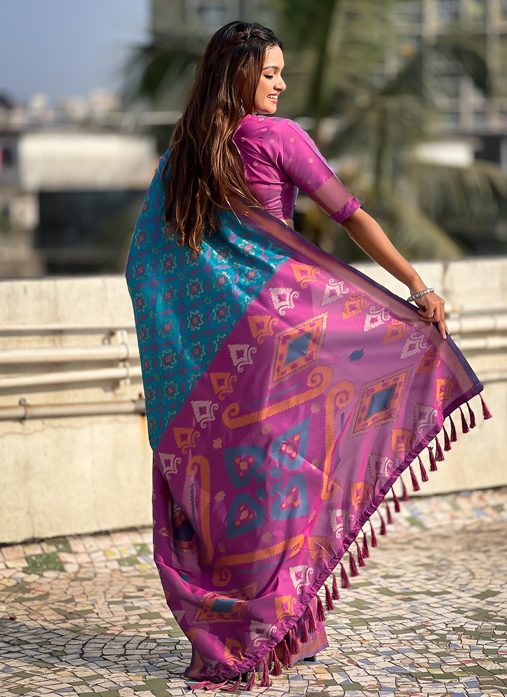 Contemporary Meenakari Teal Patola Silk Saree S13547