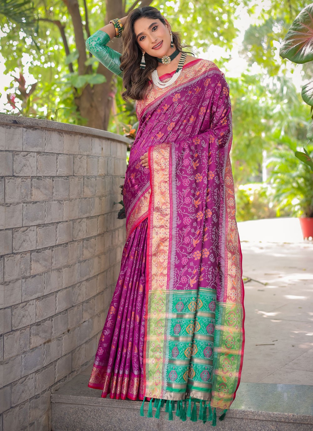 Contemporary Woven Purple Patola Silk S12498