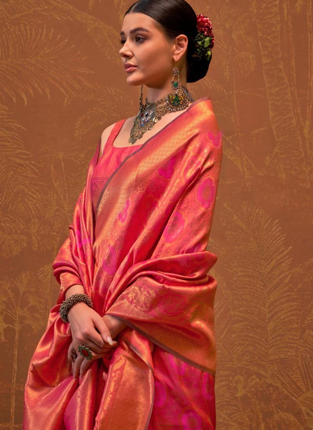 Classic Weaving Zari Handloom Silk Saree - S7909